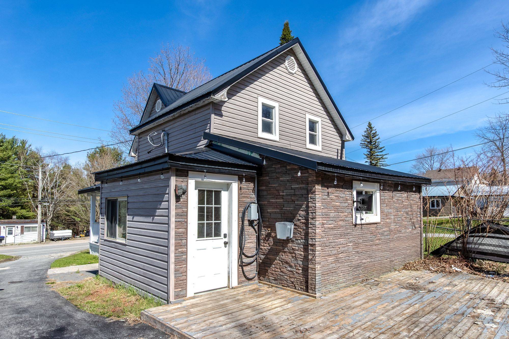 397 William ST, Tay, ON L0K 2A0