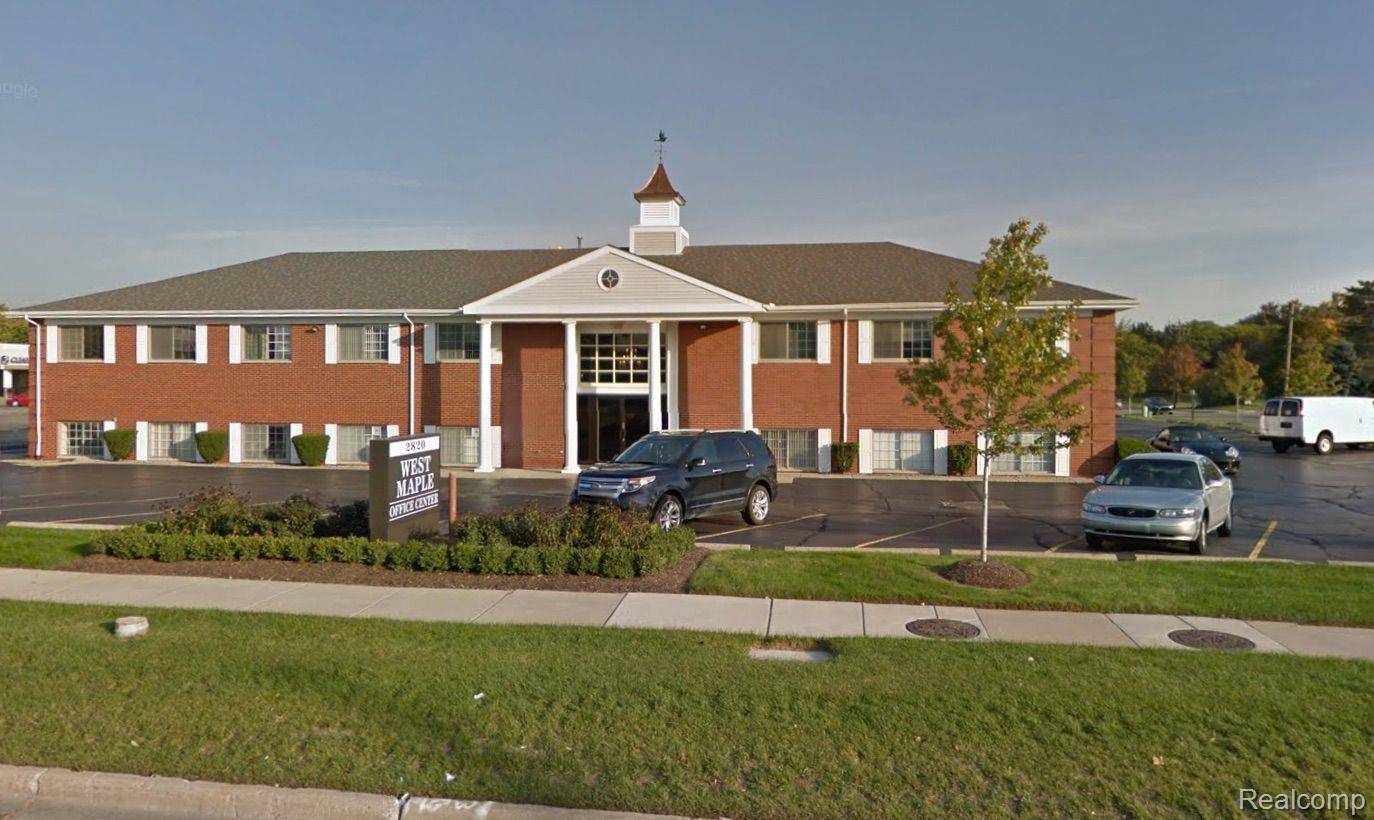 2820 W MAPLE RD #130, Troy, MI 48084