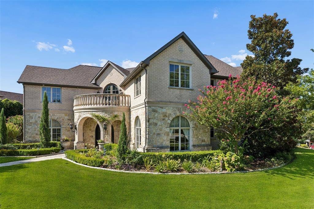 2404 Hollow Hill Lane, Lewisville, TX 75056
