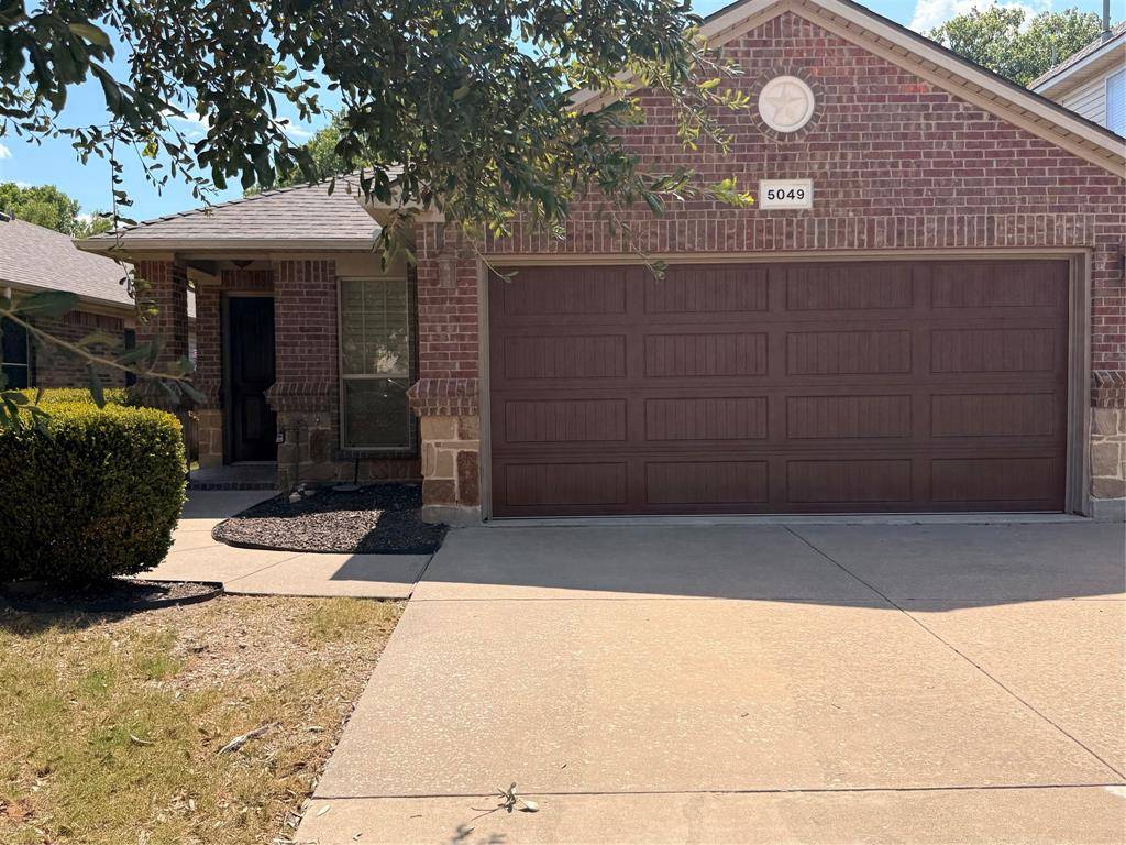 5049 Britton Ridge Lane, Fort Worth, TX 76179