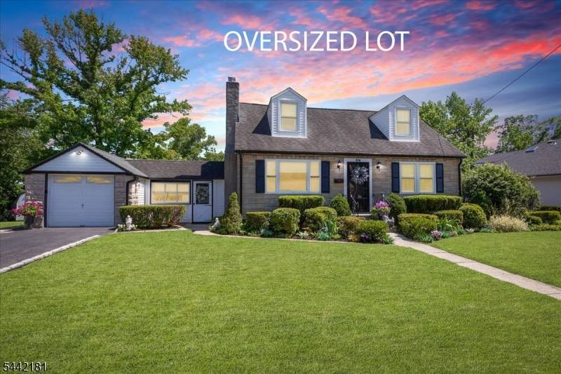 374 South Ave, Fanwood Boro, NJ 07023