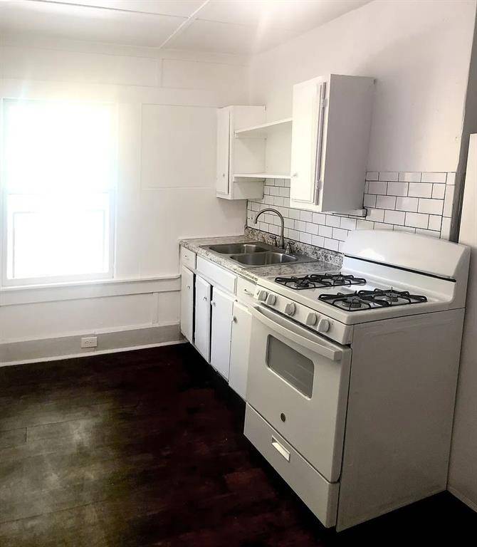 3715 Travis Avenue #C, Fort Worth, TX 76110