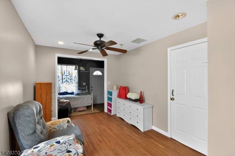 136 W Lincoln Ave, Rahway City, NJ 07065