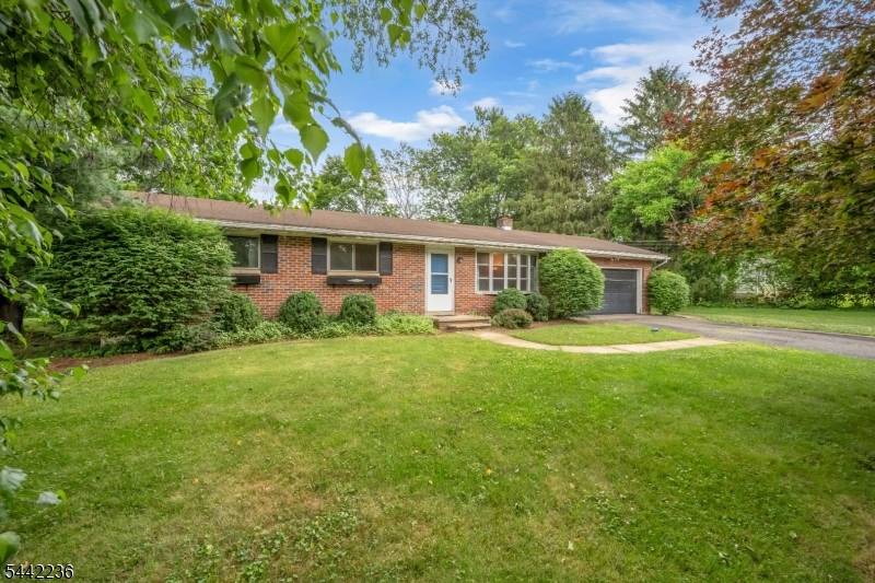 169 Rymon Rd, Washington Twp., NJ 07882