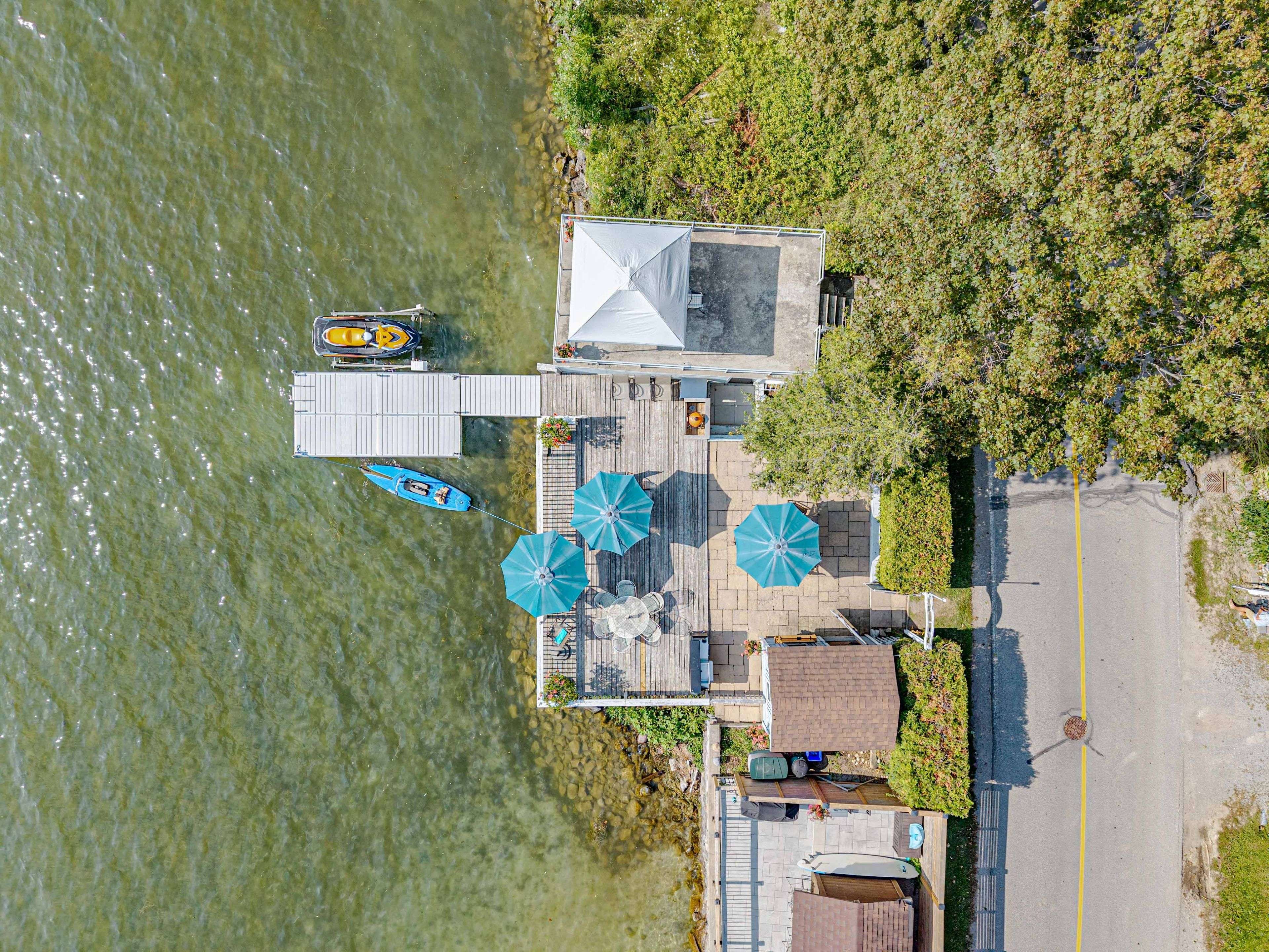 357 Lake DR N, Georgina, ON L4P 3C8