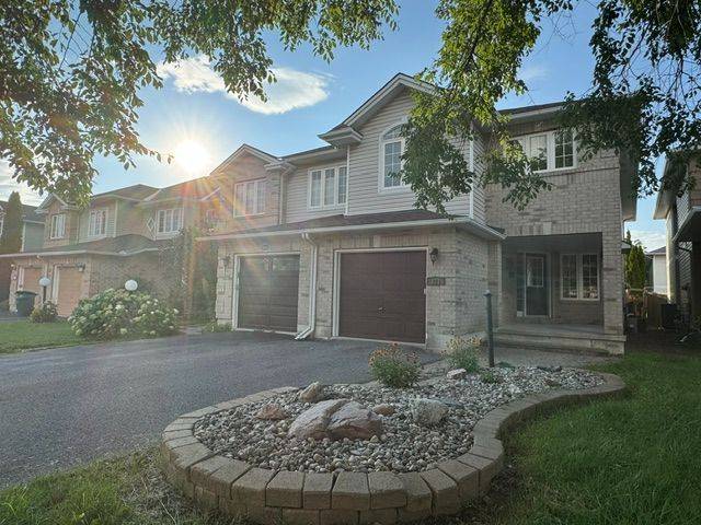 323 Berrigan DR, Barrhaven, ON K2J 5E2