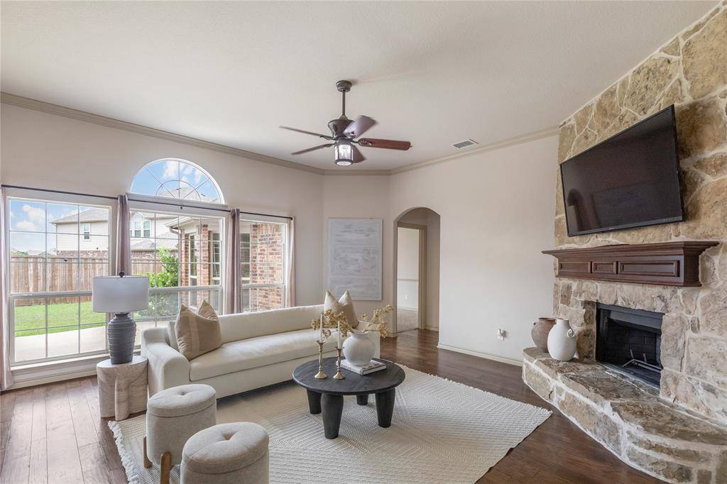 9628 Makiposa Lane, Fort Worth, TX 76177