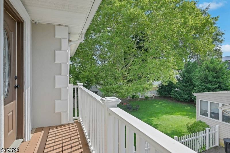 40 Scott Ter, Clifton City, NJ 07013