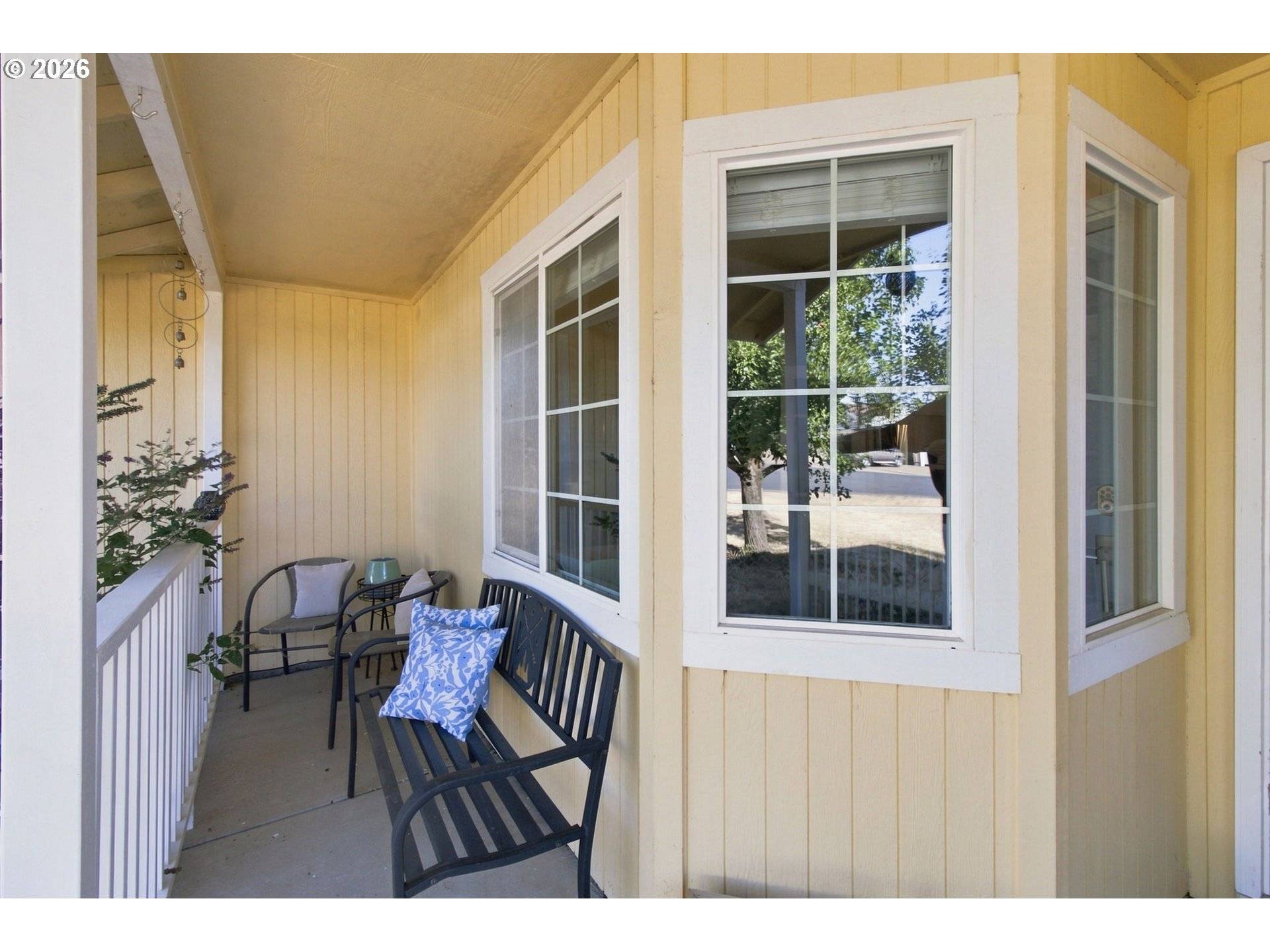1145 ASH GROVE LOOP, Creswell, OR 97426