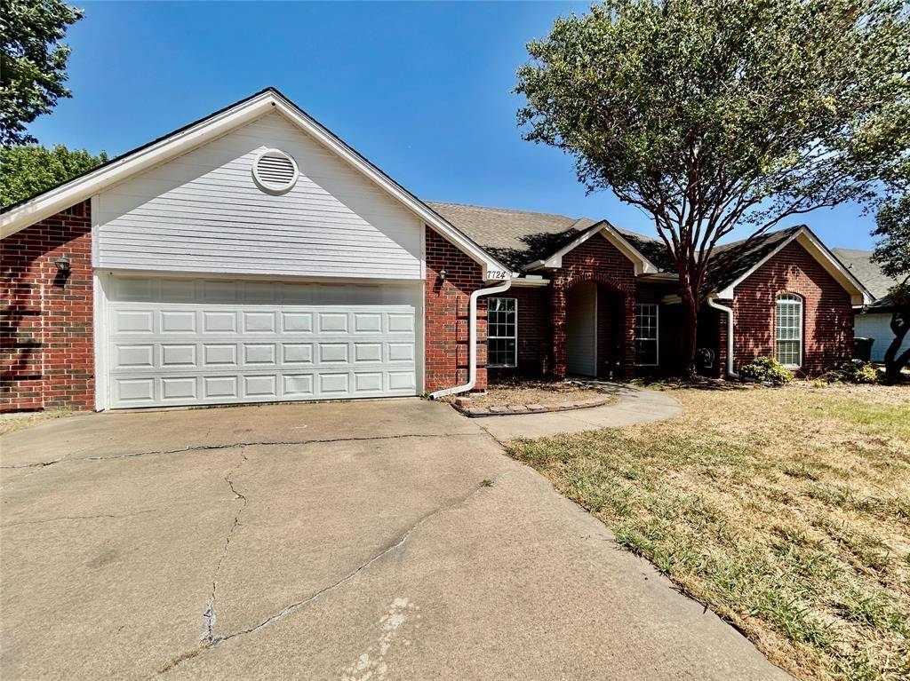 7724 Sagebrush Court N, North Richland Hills, TX 76182