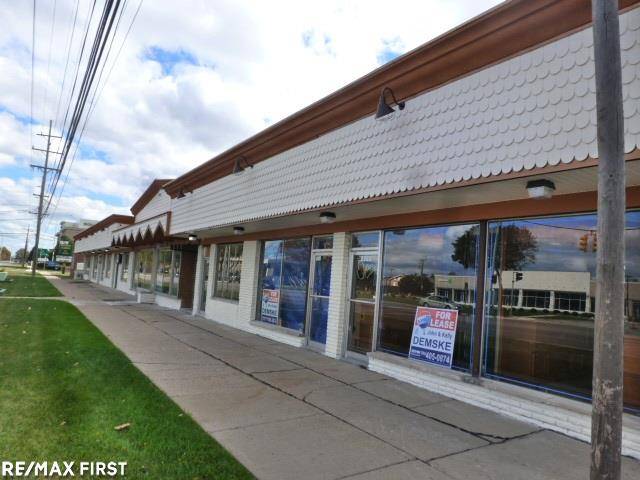 8306 12 MILE RD, Warren, MI 48093