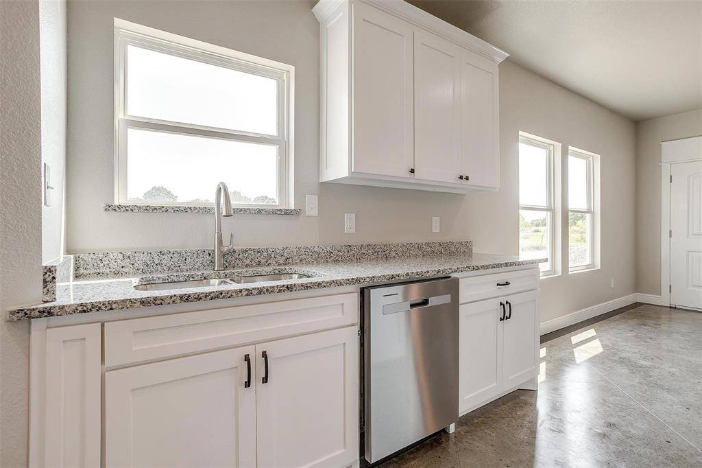 20B Frost Lane #20B, Mineral Wells, TX 76067