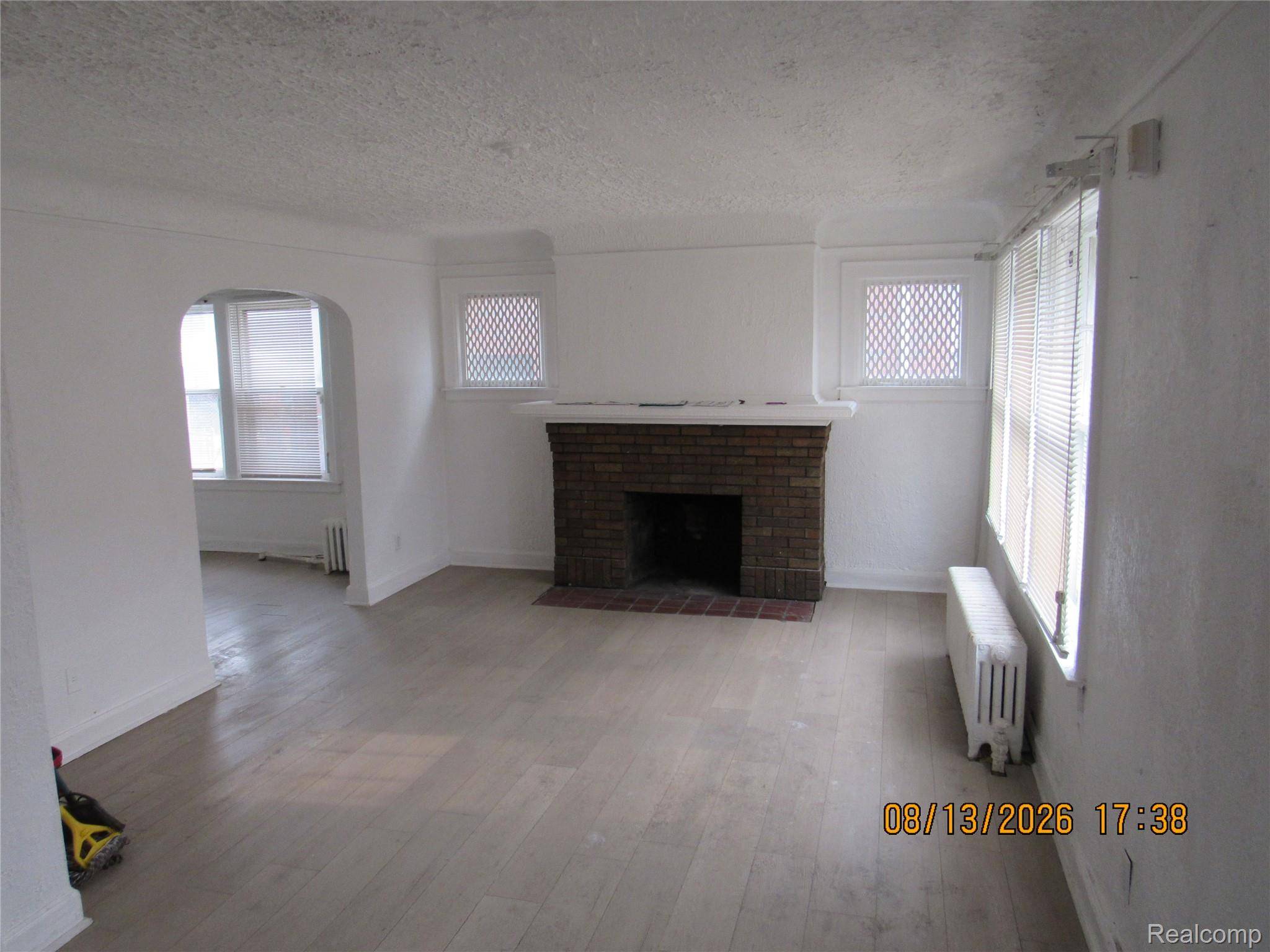 16254 Linwood ST E, Detroit, MI 48221