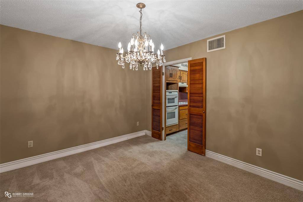209 Winterwood Drive, Shreveport, LA 71106