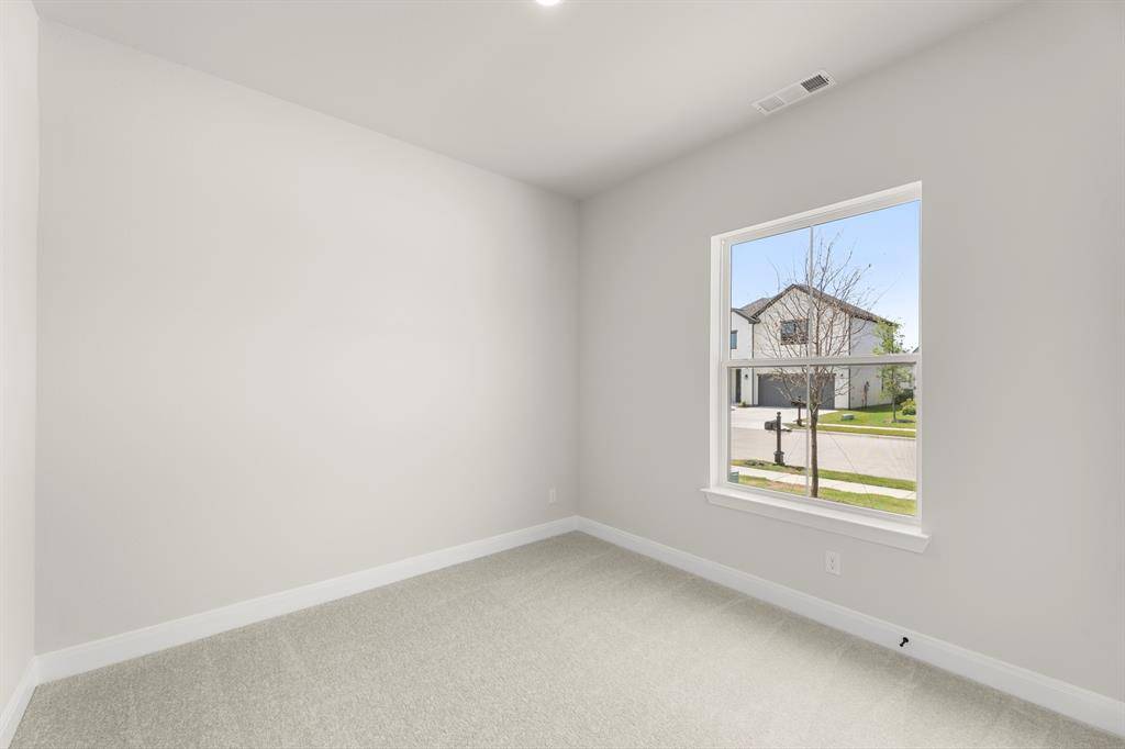 1615 Yorkie Drive, Forney, TX 75126
