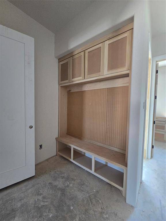 1032 N 44 Lane, Weatherford, TX 76085