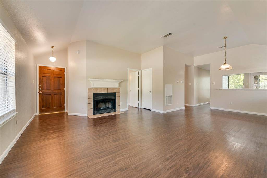 208 E Denton Drive, Euless, TX 76039