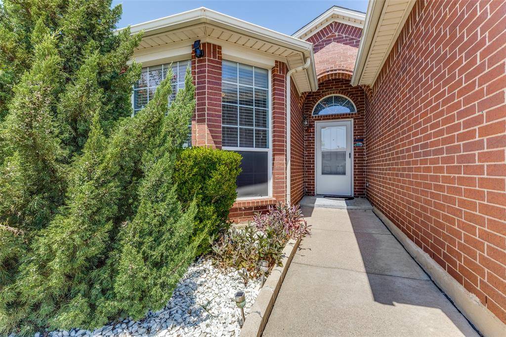 3921 Old Richwood Lane, Fort Worth, TX 76244