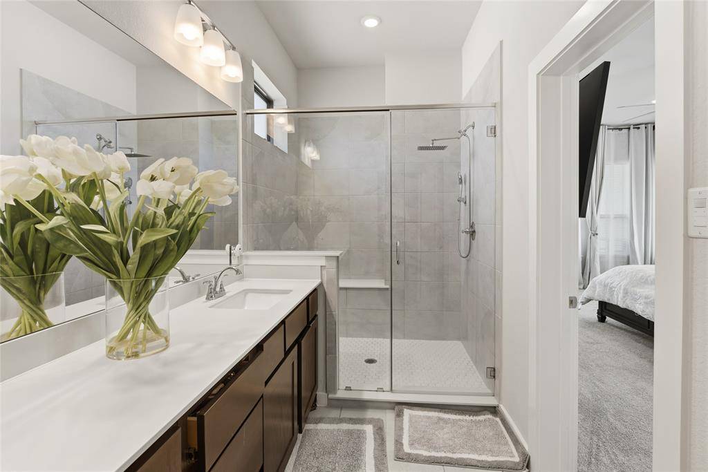 2280 Rook Drive, Dallas, TX 75211