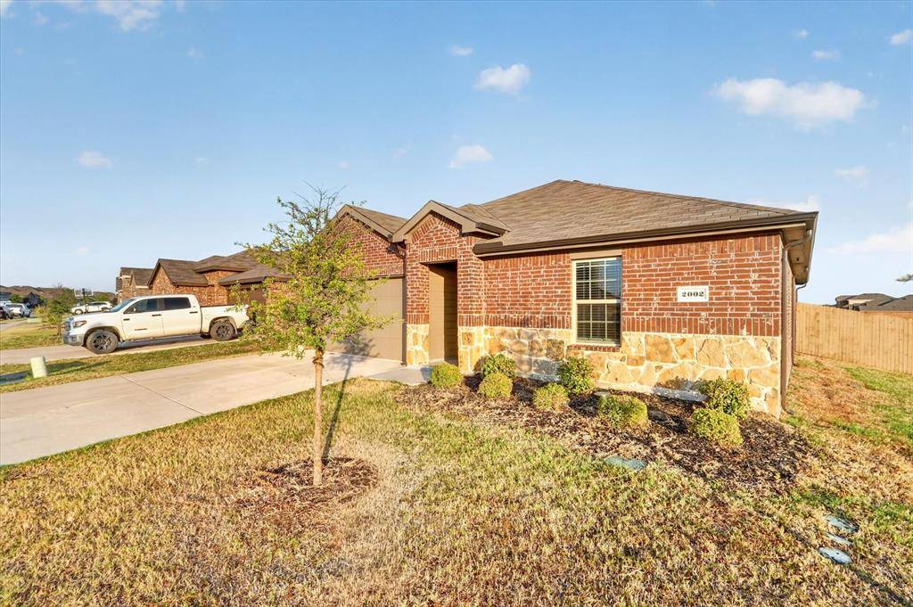 2002 Berrywood Drive, Royse City, TX 75189