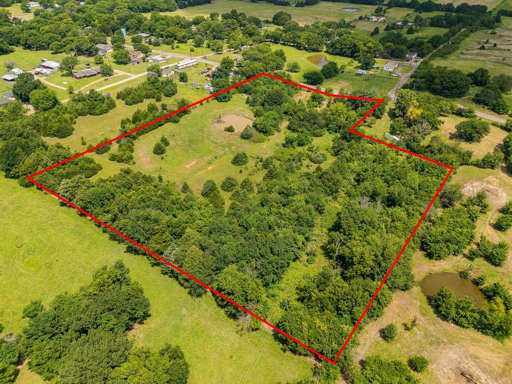 314 E Maple Street, Ravenna, TX 75476
