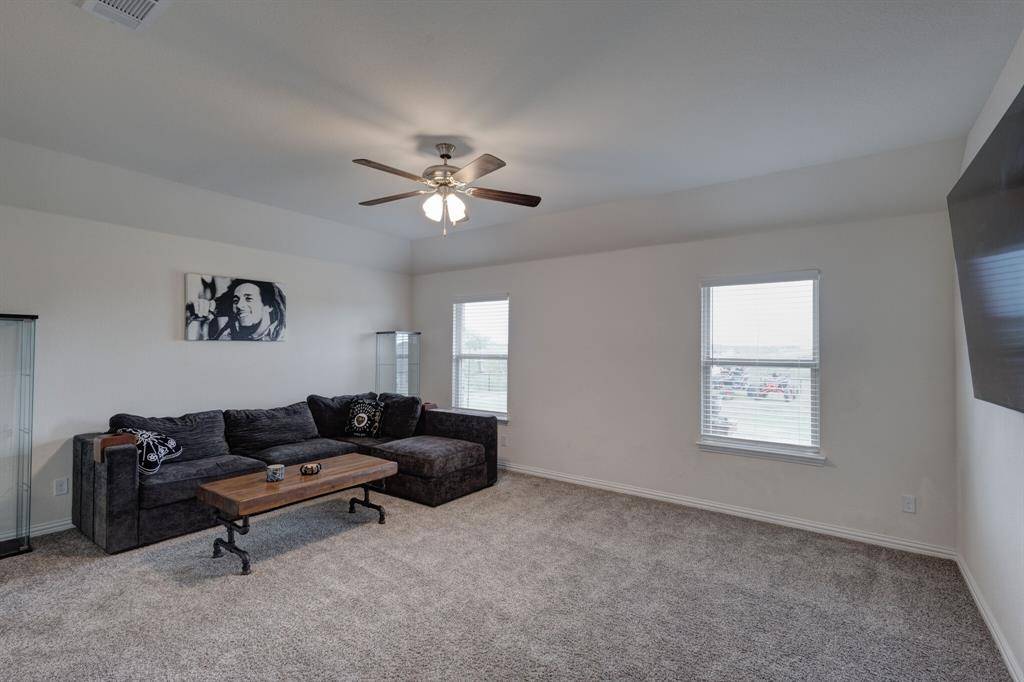 7604 Midway Ridge Trail, Ponder, TX 76259