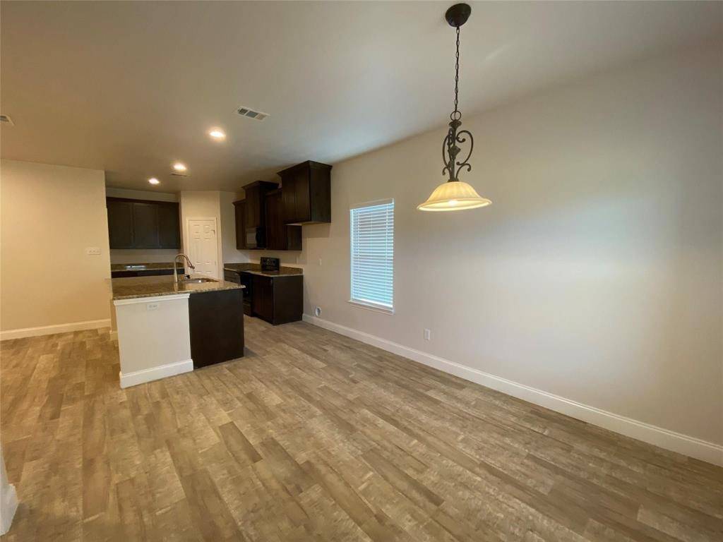 2202 Jones Street, Greenville, TX 75401