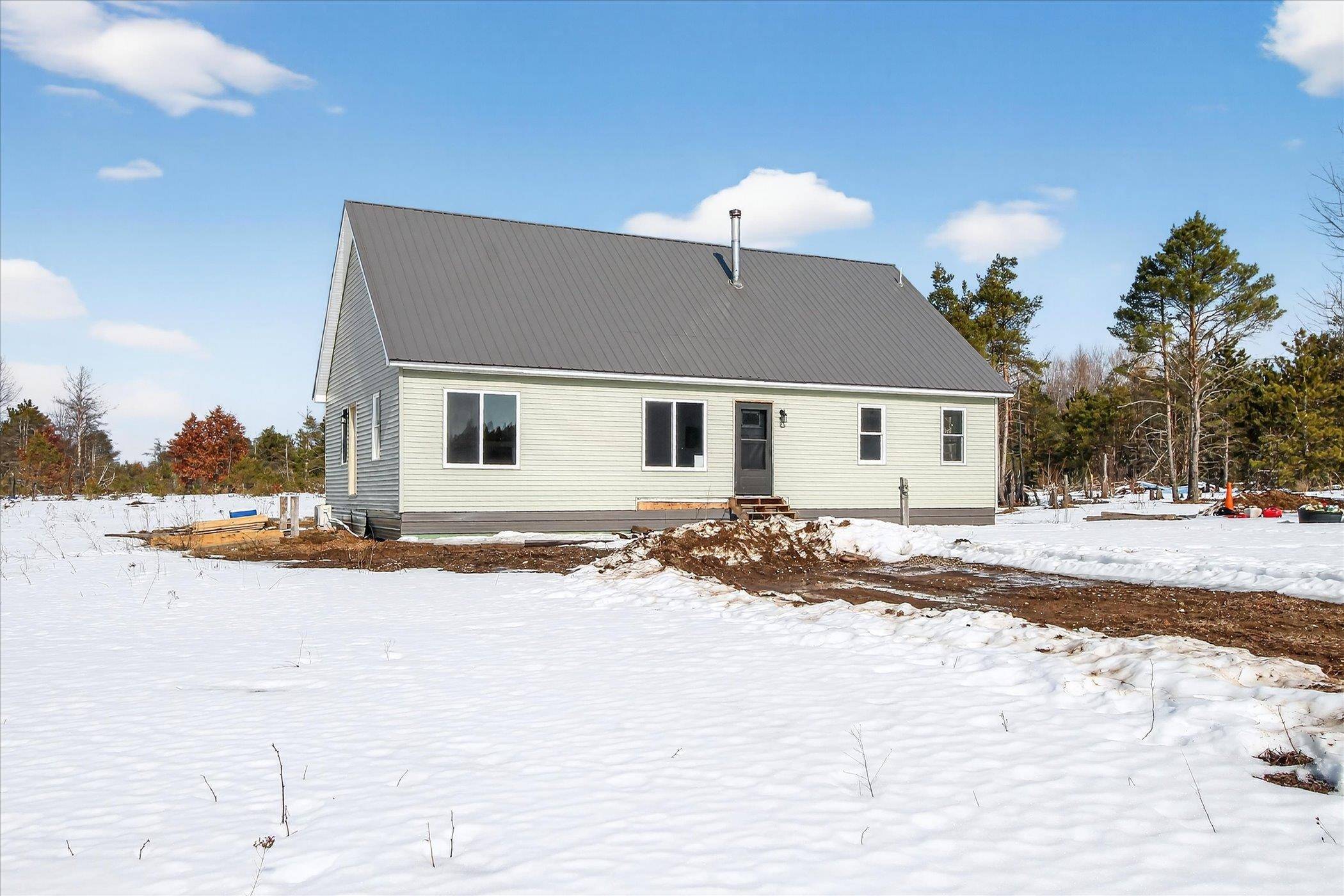 13501 Pioneer, Leroy Twp, MI 49655