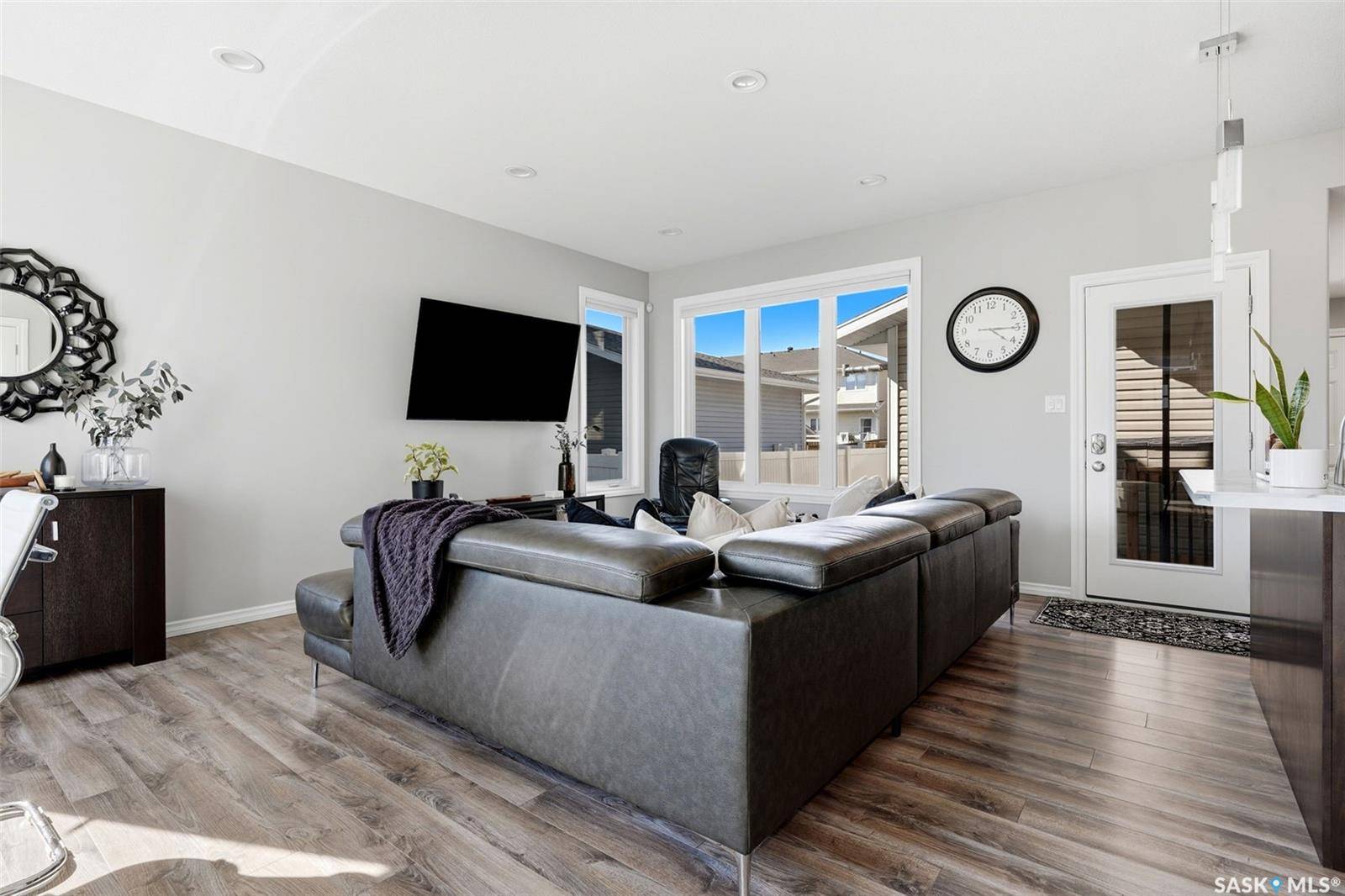 5306 McClelland DRIVE, Regina, SK S4W 0K7