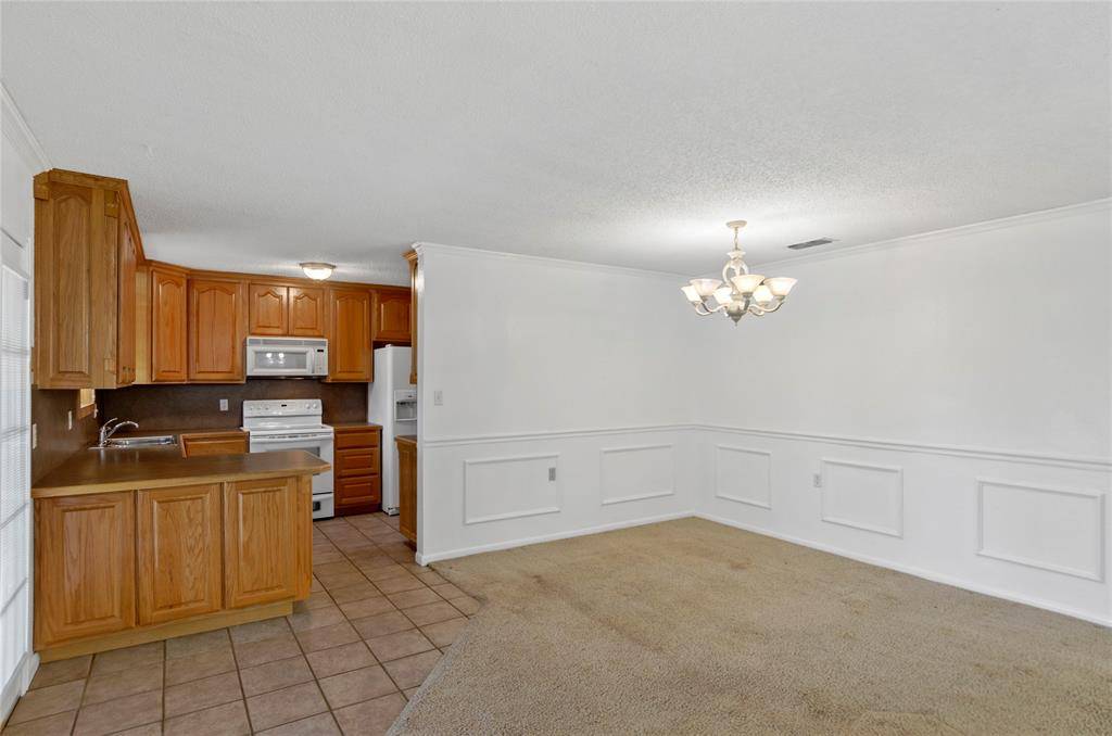 1509 Raborn Drive, Bowie, TX 76230