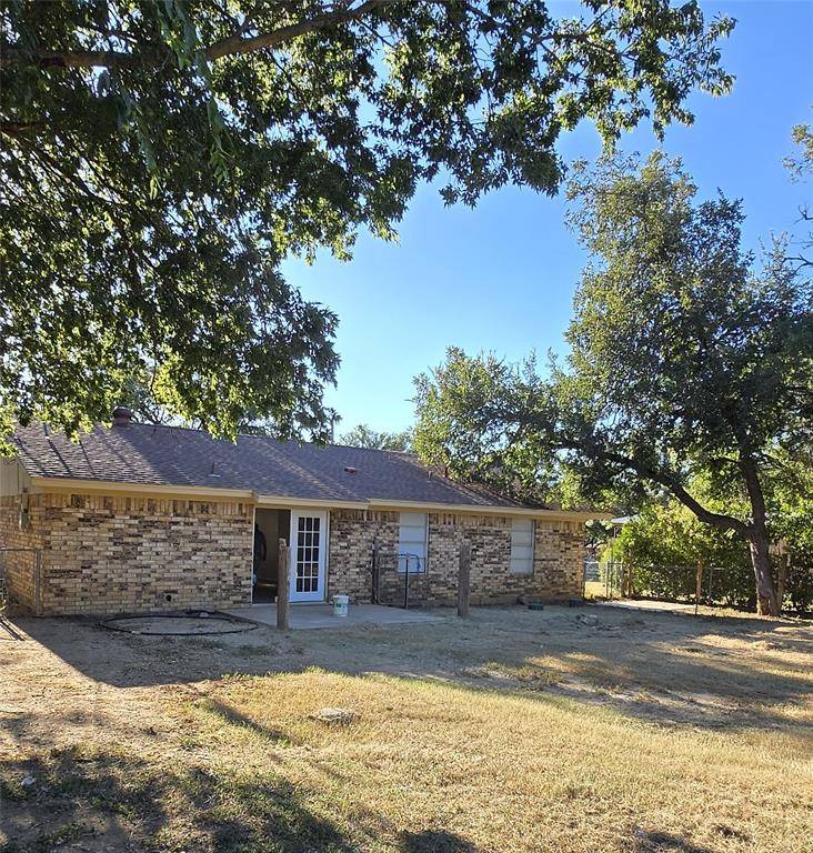 8018 County Road 564, Brownwood, TX 76801
