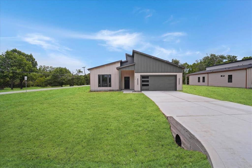 108 W Dogwood Trail, Fate, TX 75087