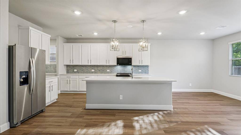4102 Benbrook Drive, Farmersville, TX 75442