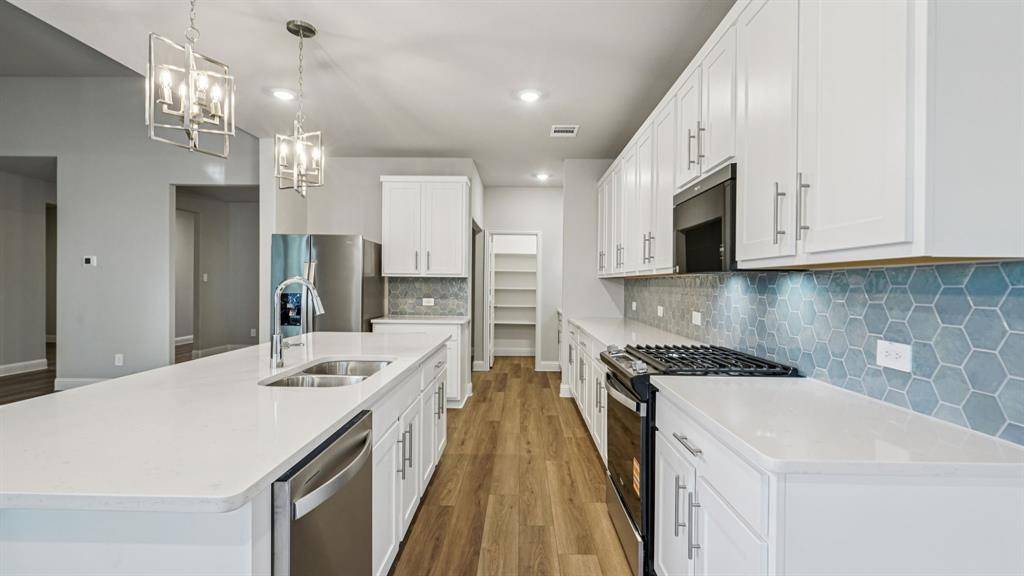 4102 Benbrook Drive, Farmersville, TX 75442