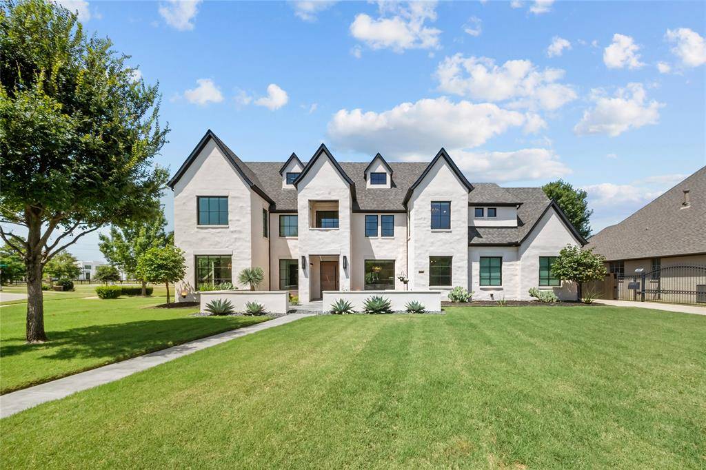 2400 Oak Bend Court, Southlake, TX 76092