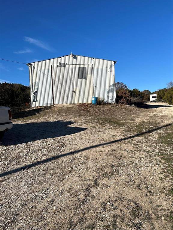 163 Edgehill Drive, Azle, TX 76020