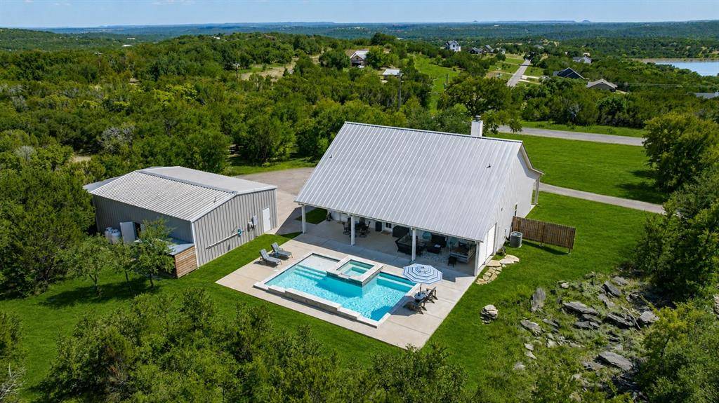 745 Schooner Way, Bluff Dale, TX 76433