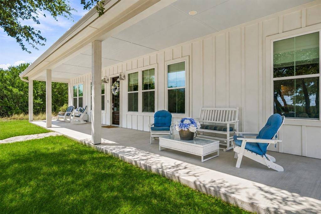 745 Schooner Way, Bluff Dale, TX 76433