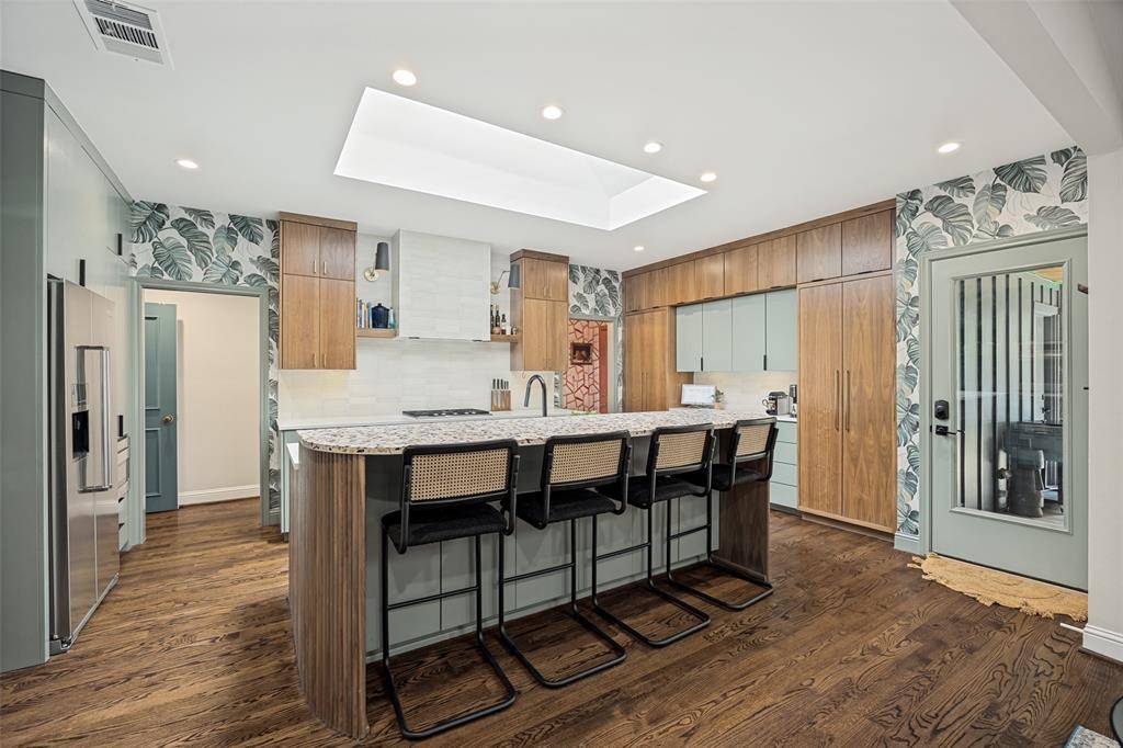 10232 Boedeker Street, Dallas, TX 75230