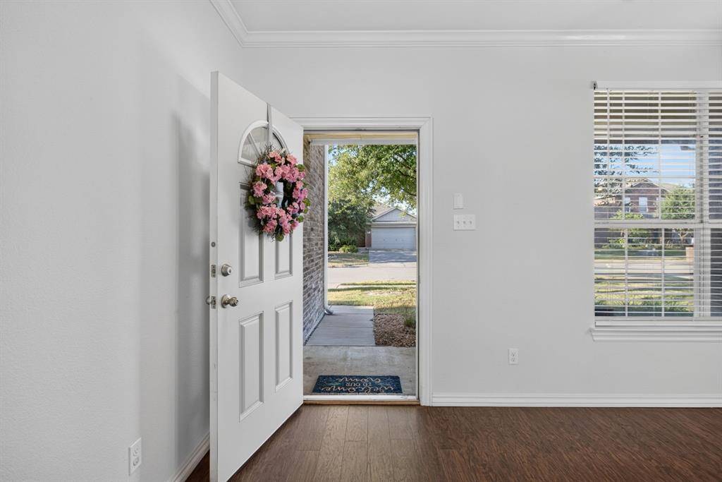 304 Turquoise Drive, Fort Worth, TX 76131