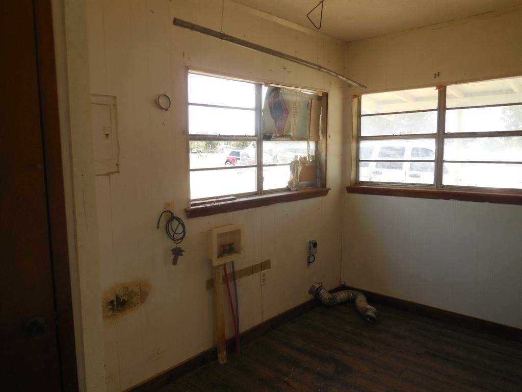502 Travis Street, Ranger, TX 76470