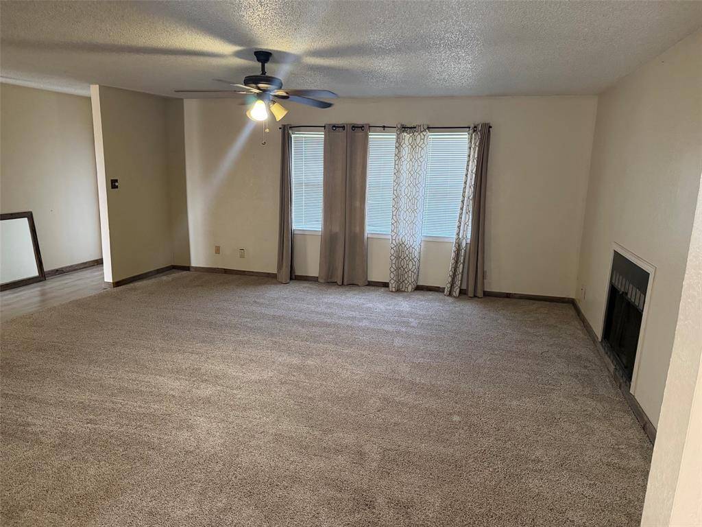 913 County Road 1003a, Godley, TX 76044