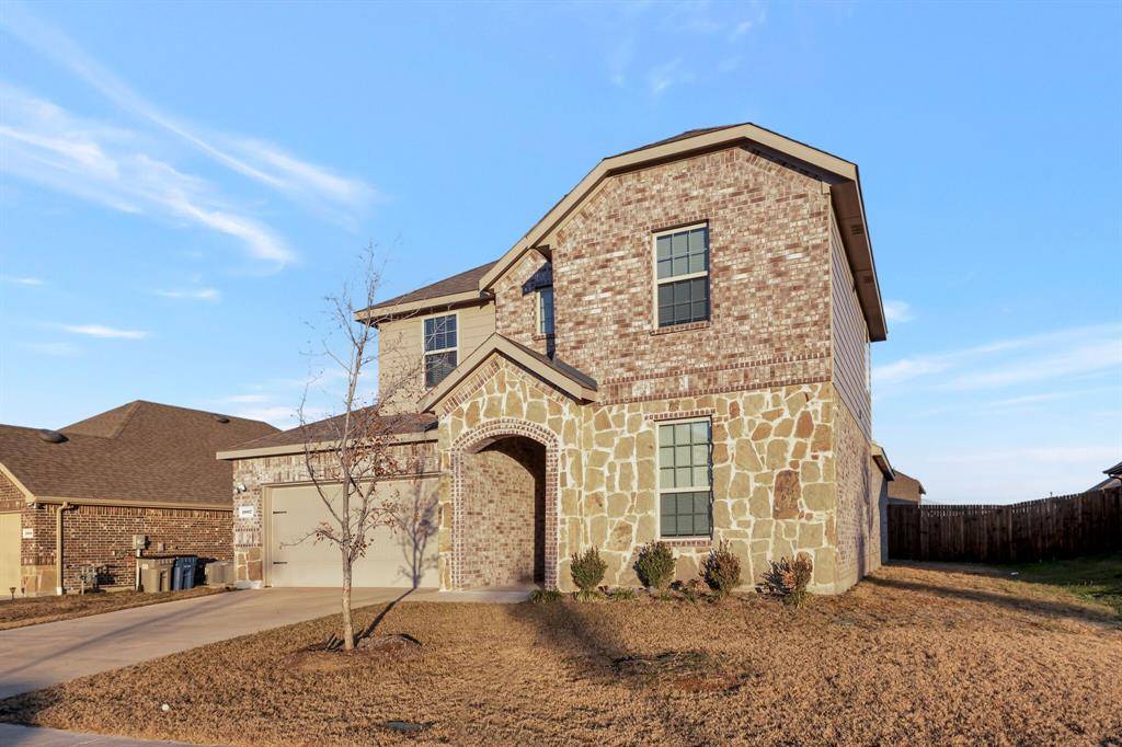 1007 Hitchin Post Way, Princeton, TX 75407