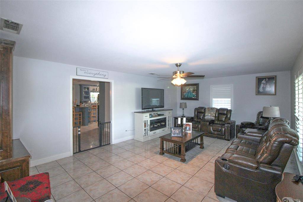372 Perch Road, Rockwall, TX 75032
