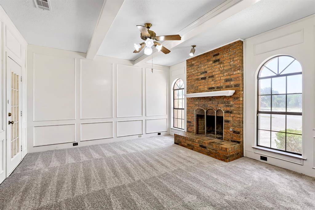 2212 Oak Bluff Drive, Flower Mound, TX 75028