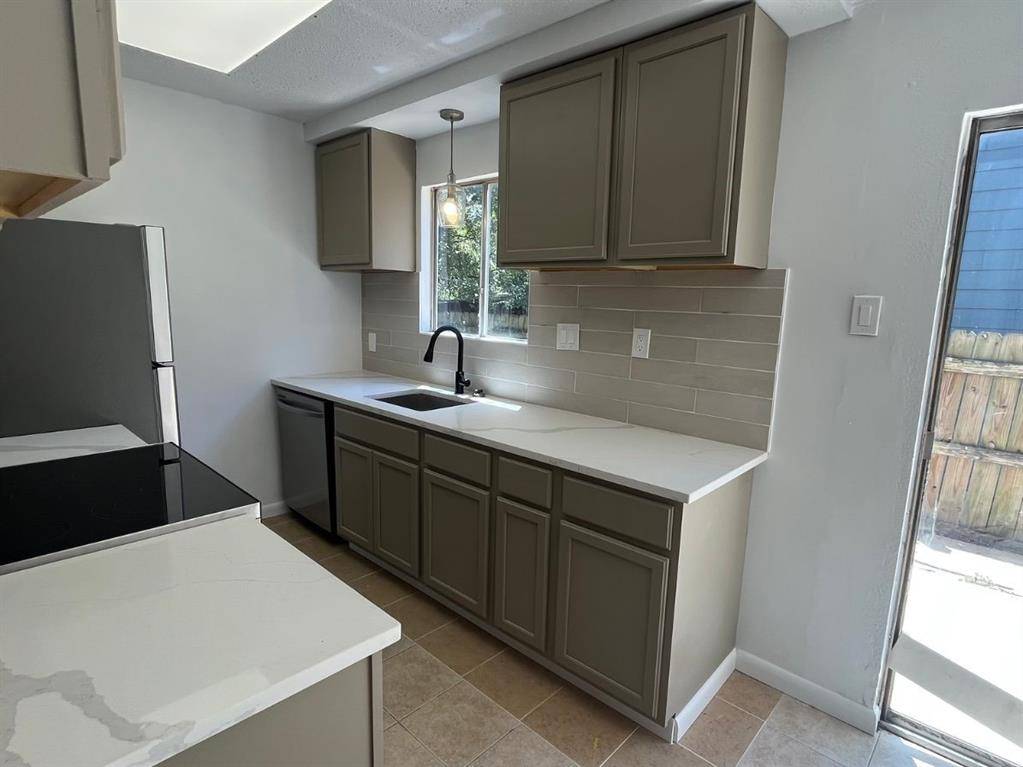 9515 Aberdeen Way, Austin, TX 78753