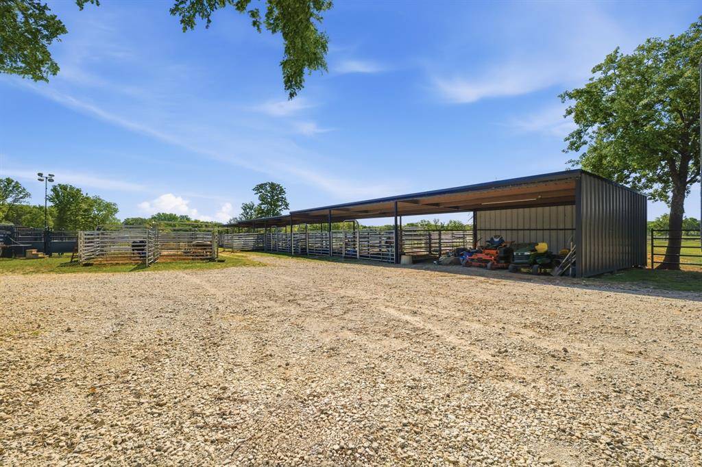 10636 Fm 902, Collinsville, TX 76233