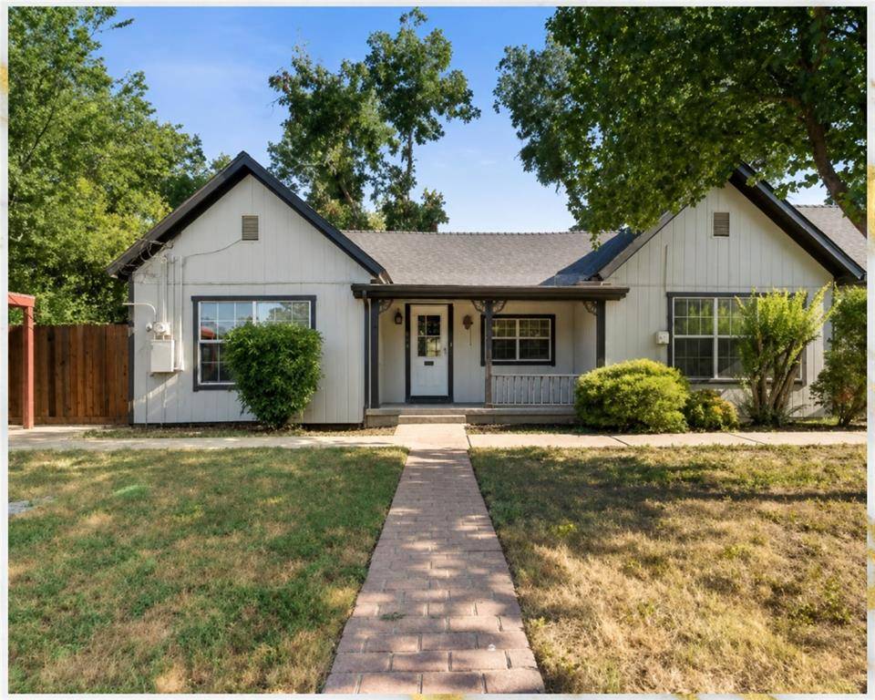 314 W 4th Street, Weatherford, TX 76086