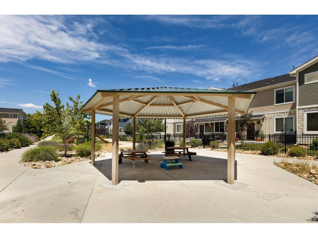 610 Stonebridge, Longmont, CO 80503