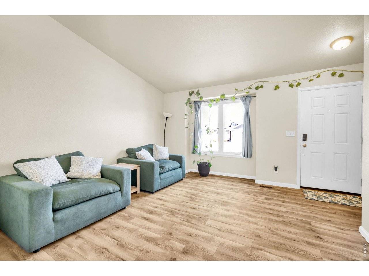 118 Linden Oaks, Ault, CO 80610